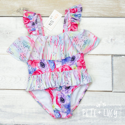 Roses swim